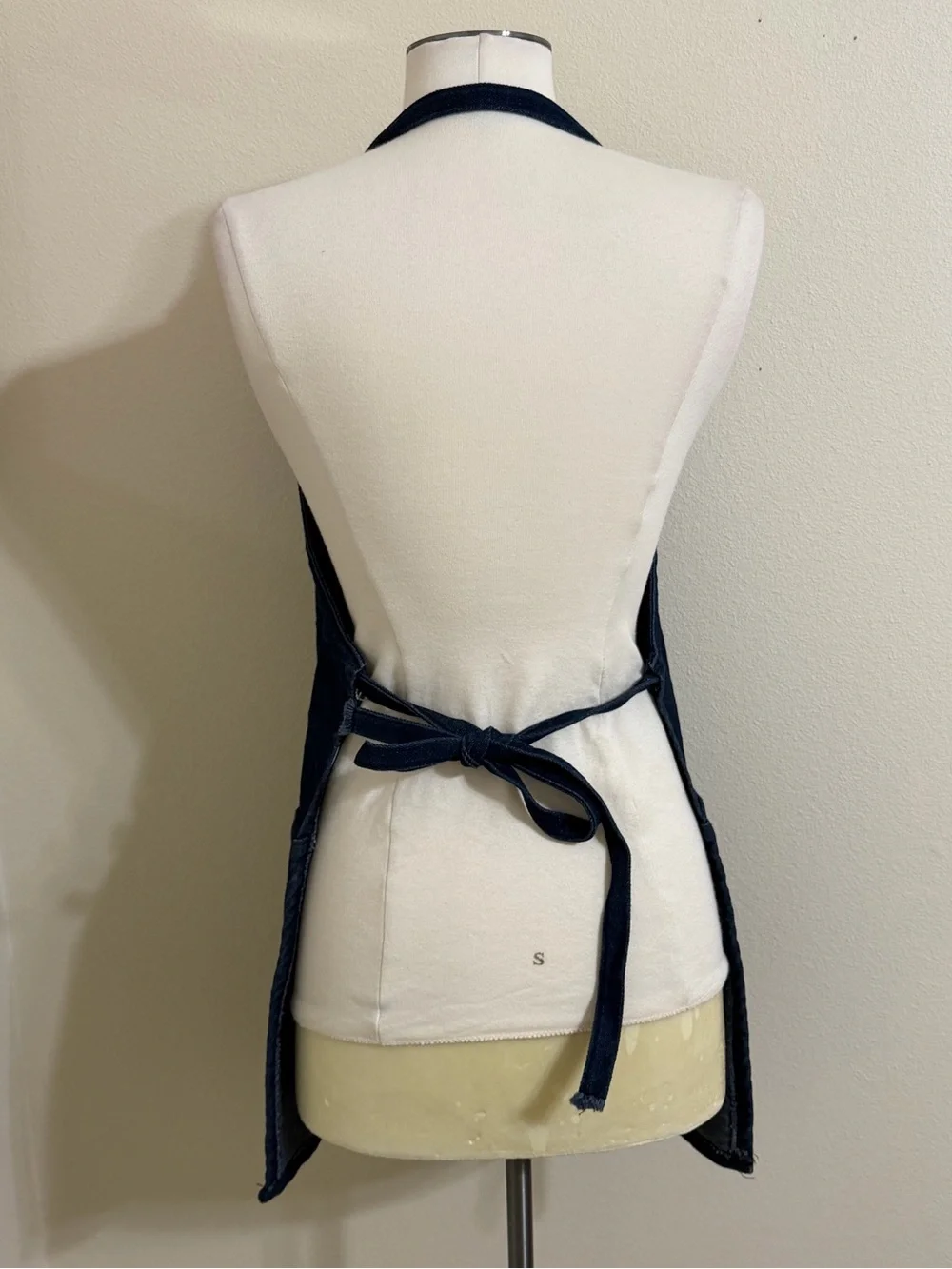 New Denim Apron 3 Pocket Front Adjustable Tie